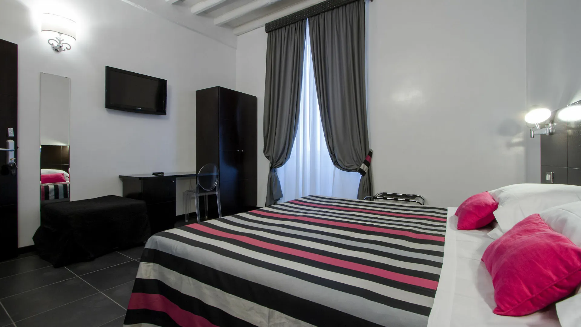 Hotel Navona Rome